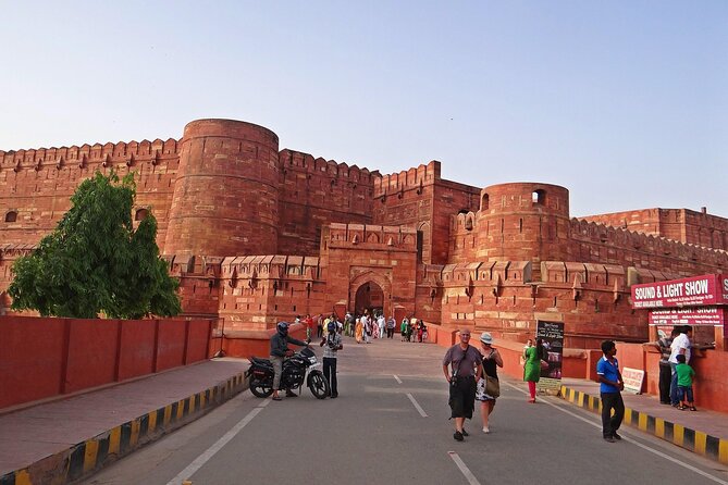 1-Day Trip to Taj Mahal and Agra from Mumbai with Both Side Commercial Flights - Delhi-to-Agra drive: how to use the road time