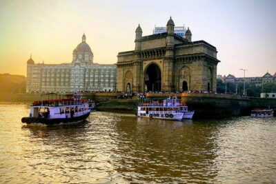 2 Days Mumbai City tour with Elephanta Caves - Chhatrapati Shivaji Terminus and the Victorian rail-world