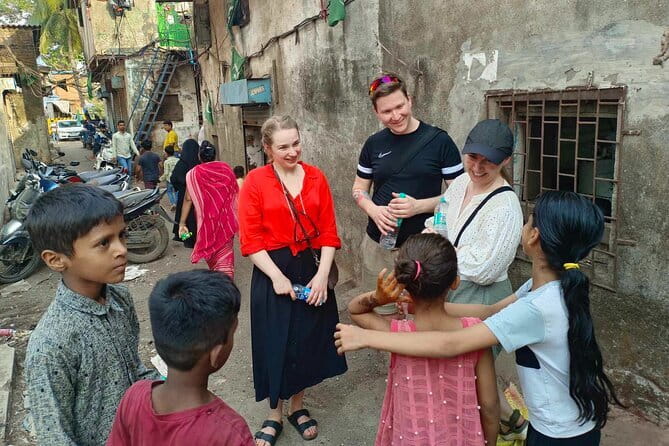 Dharavi Slum Tour - See the real Slum with a Local Guide - Dharavi in Two Hours: What You’ll Really See on the Ground