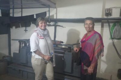 Dharavi Slum Tour with Laundry And Hotel Transfer (South Mumbai) - South Mumbai Hotel Pickup and Private Vehicle: Getting In Without Hassle
