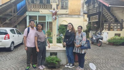 Mumbai: 2-Hour Guided Bandra Walking Tour - Meeting Your Guide: The Storytelling That Gets You Thinking