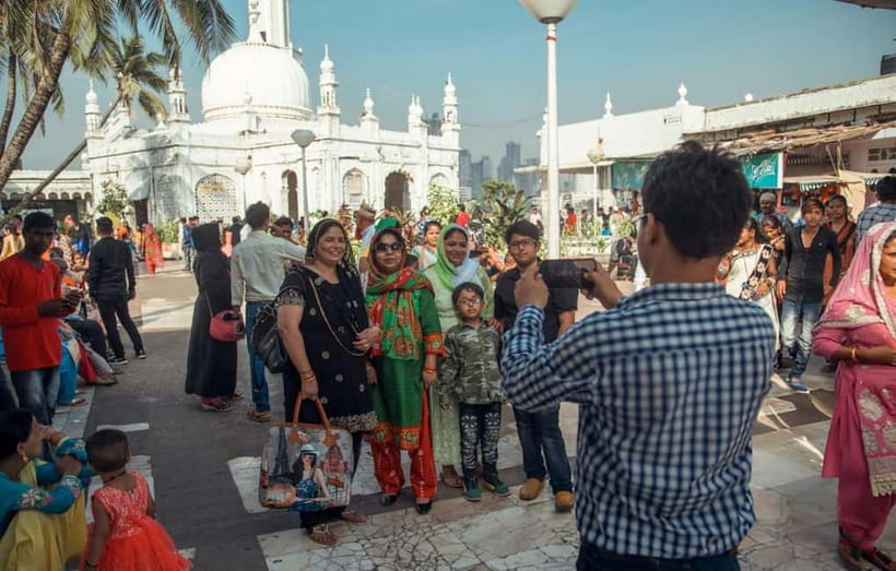 Mumbai: Best of the City Private Half-Day Tour - Chhatrapati Shivaji Maharaj Terminus (CST): UNESCO architecture with living energy