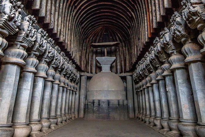 Mumbai by Dawn: Explore Markets, Docks, and Daily Life - Getting Started at Regal Cinema, Colaba Causeway