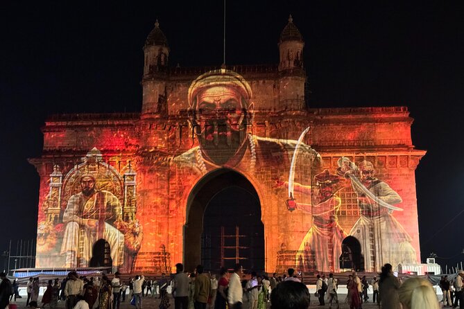 Mumbai By Night: Lights & Luminance - Oval Maidan and University of Mumbai: a calmer stretch