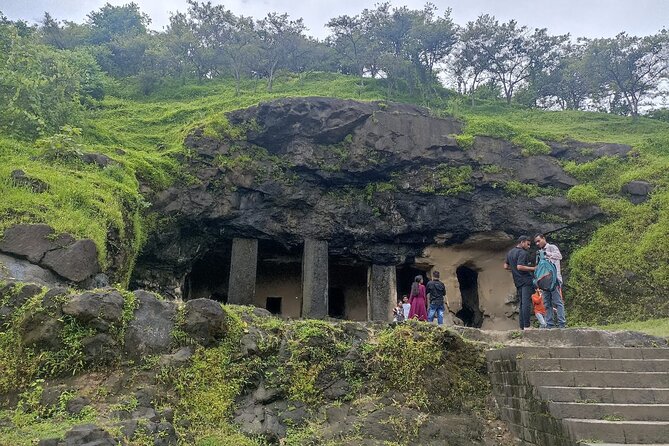Mumbai City Sightseeing with Elephanta Caves Full Day Tour - Marine Drive, Malabar Hill Pass-By, and Hanging Gardens Viewpoints
