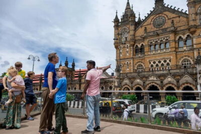 Mumbai: City & Slum Full-Day Exploration - Dharavi: A Guided Walk Focused on People, Work, and Respect