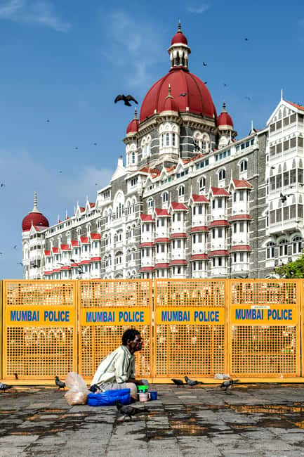 Mumbai City Tour with Option to Add Elephanta Caves - Rajabai Clock Towers, Bombay High Court, and CST’s UNESCO impact