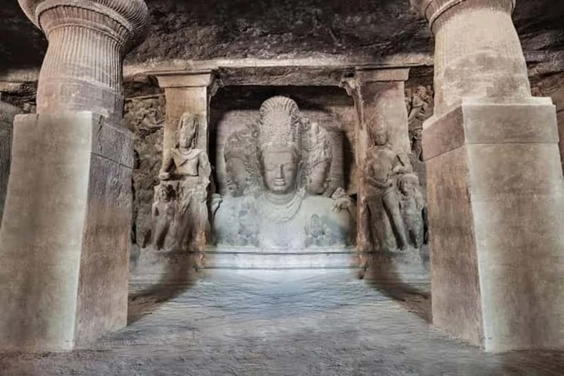 Mumbai: Create Your Own Itinerary - Private Tour & Transfer - Guided Mumbai architecture and city highlights, without the maze