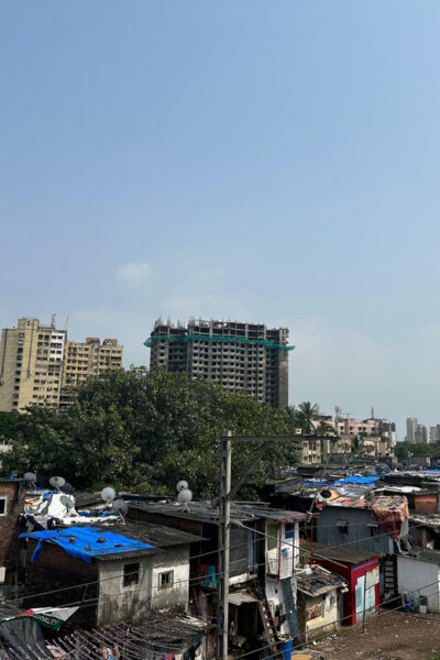 Mumbai: Discover India's Largest Slum -A Local's Perspective - Markets, Everyday Hustle, and the Real Texture of Local Trade