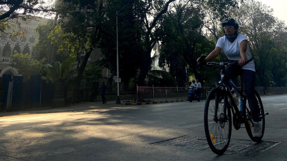 Mumbai: Early Morning Bicycle Tour - Price and logistics: why $40 is decent value