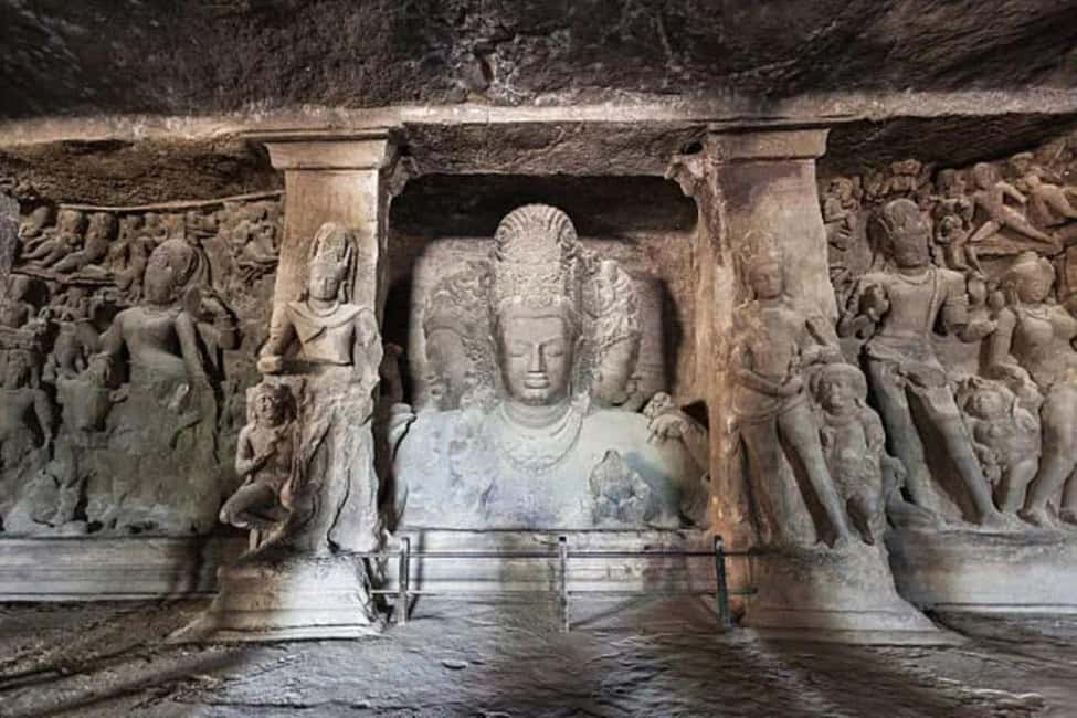 Mumbai: Full-Day Guided City Tour with Elephanta Caves - Dhobi Ghat: watching a 140-year system run in real time