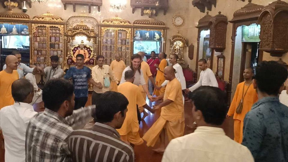 Mumbai: Full-Day Sightseeing Tour of Mumbai - Kala Ghoda, Art Galleries, and the “Museum Without the Museum Mood”