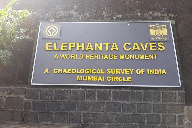 Mumbai Kanheri Caves & Golden Pagoda – A Buddhist Settlement - Kanheri Caves: a Buddhist rock-cut site from 100 BCE to 1000 CE