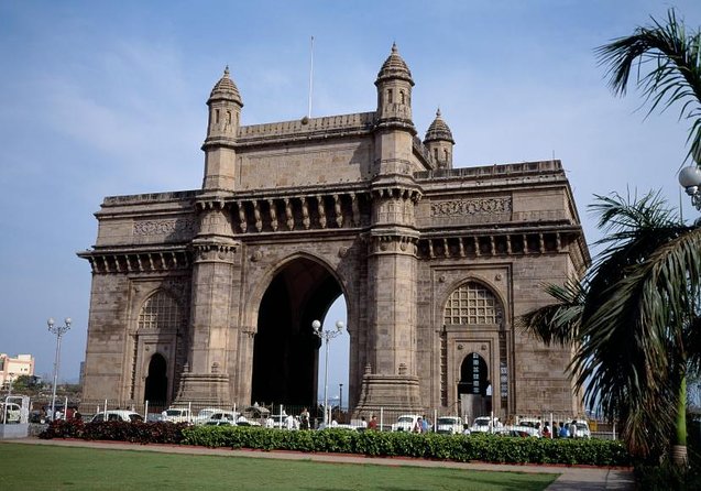 Mumbai Local - Best Seller from Mumbai Magic - Key highlights to look for