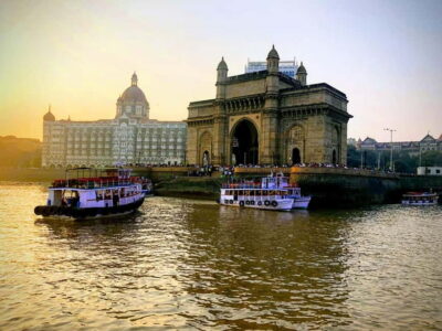 Mumbai Night Lights & Iconic Sights Tour - Gateway of India: the illuminated waterfront welcome