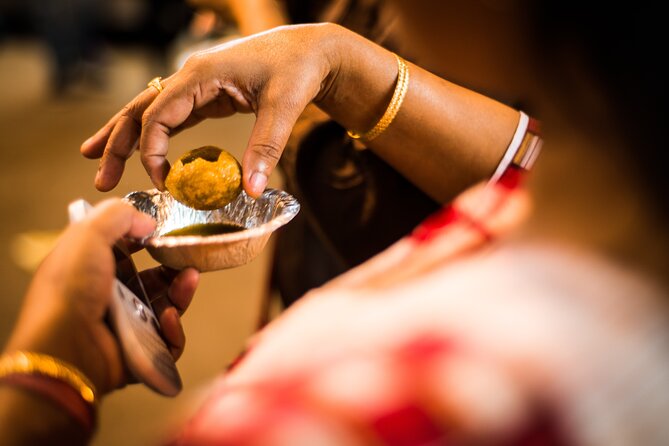 Mumbai Street Food Tour - Bhuleshwar Markets and Temple Pass-By: See Another Side of South Mumbai