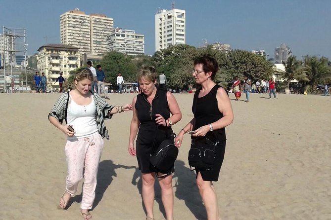 Mumbai Tour by Ac coach with pickup in Colaba & Mumbai Port only - Juhu Beach finish: how to handle the ending (and make it count)