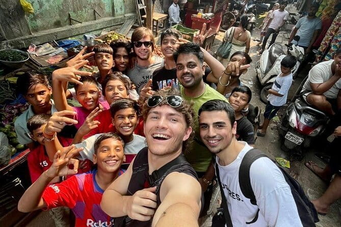 Old Mumbai Sightseeing Tour with a Local Guide - Key things that make this Old Mumbai tour work