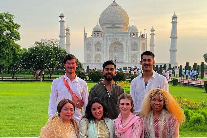 One-Day Private Taj Mahal Tour From Mumbai - The Delhi to Agra drive: why the schedule protects your time at the sites