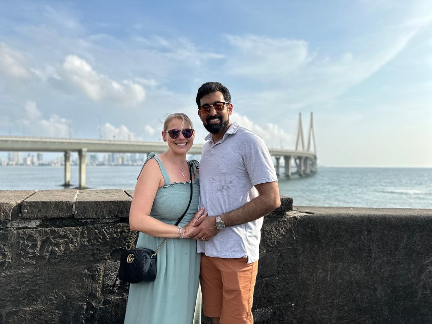 Private & Exclusive: Mumbai Sightseeing and Religious Trail - Markets, sports stops, and everyday Mumbai corners
