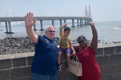 Private Mumbai City Tour and Bollywood Tour Combo with Transport - Marine Drive, Jain Temple, and Dhobi Ghat: Real Mumbai Life in Short Windows