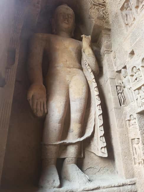 Private Mumbai Tour: Kanheri Caves & Golden Pagoda Temple - What to bring for comfort: shoes, sun gear, and ID