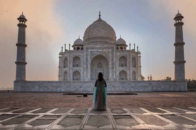 Same Day Taj Mahal/Agra Tour from Mumbai By Return Flights - Taj Mahal at Sunrise: What the Timing Actually Does