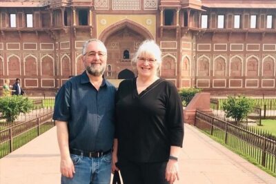 Same Day Taj Mahal/Agra Tour from Mumbai By Return Flights - Door-to-Door A/C Transport and a Real Live Guide