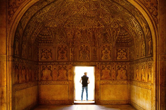 Same Day Tour from Mumbai to Taj Mahal and Agra With Flights - Taj Mahal at 09:00: When “3 Hours” Feels Like the Right Amount
