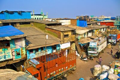 South Mumbai City with Dharavi Slum Tour in Private Vehicle - How the Private Vehicle Changes the Day
