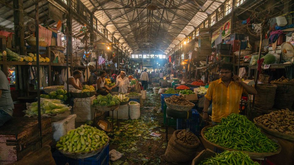 The Mumbai by Dawn Tour - Tour logistics: pickup, private group pacing, and how to prepare