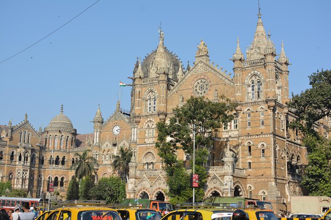 Two Days Mumbai Tour Package : City + Slum + Elephanta + Market - A 2-Day Mumbai Plan That Actually Works in Real Traffic