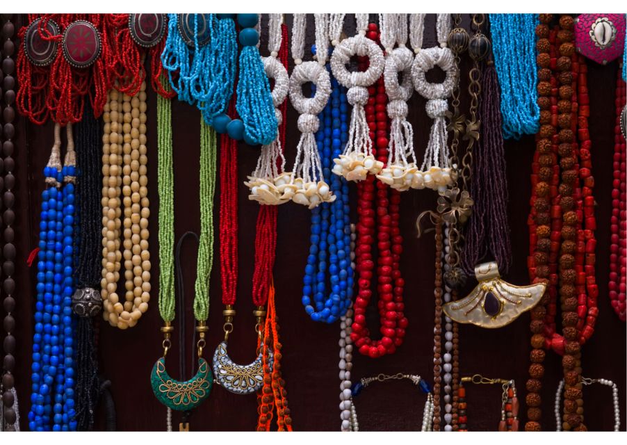 Vibrant Markets of Mumbai (2 Hours Guided Walking Tour) - Mangaldas Market Since 1893: Silk, Cloth, and Tailor Energy